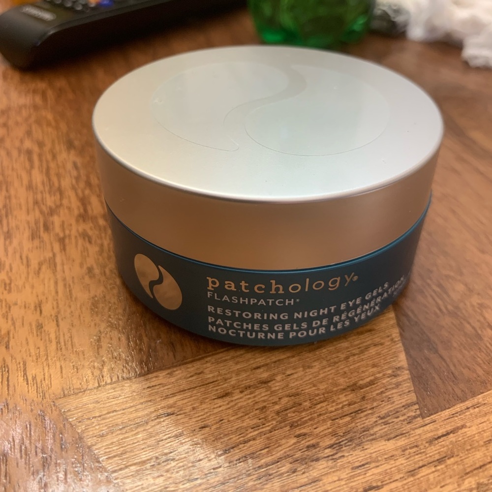 Patchology restoring night eye gels